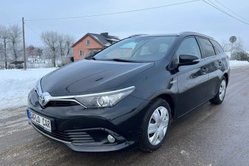 1,8 Hybryda-Benzyna 99 KM, Zadbany